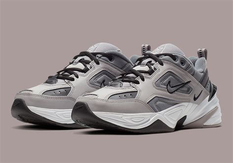 nike tekno grijs